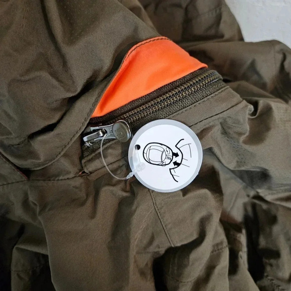 NWOT Burton Women’s Ski Snow Jacket S Brown Hooded - Picture 11 of 11